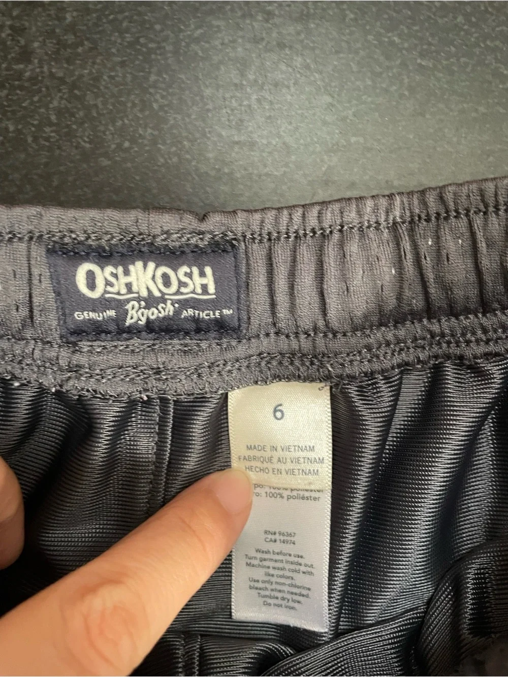 OshKosh B'gosh kids Gray Athletic Shorts with Red & White Trim( size:6)